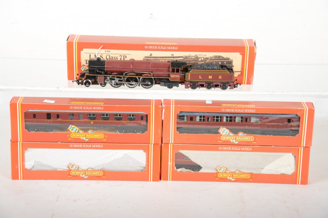 Boxed Hornby 00 Princess Royal Set (1 of 2)