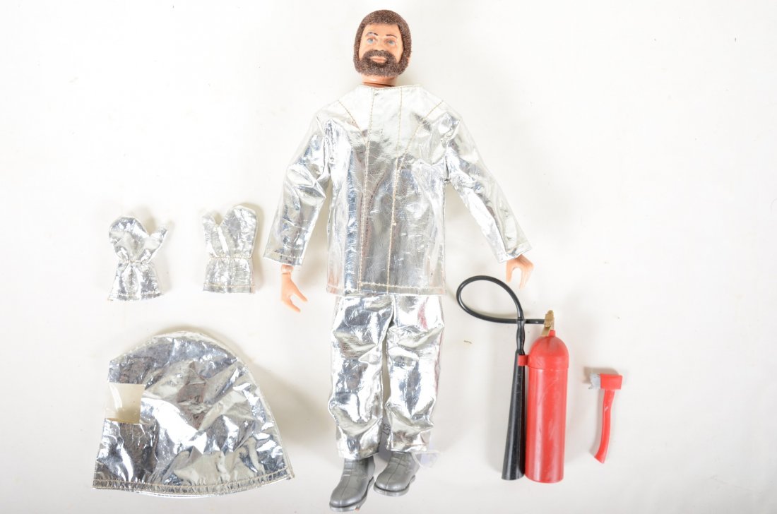 Vintage Hasbro GiJoe in Crash Outfit (1 of 3)