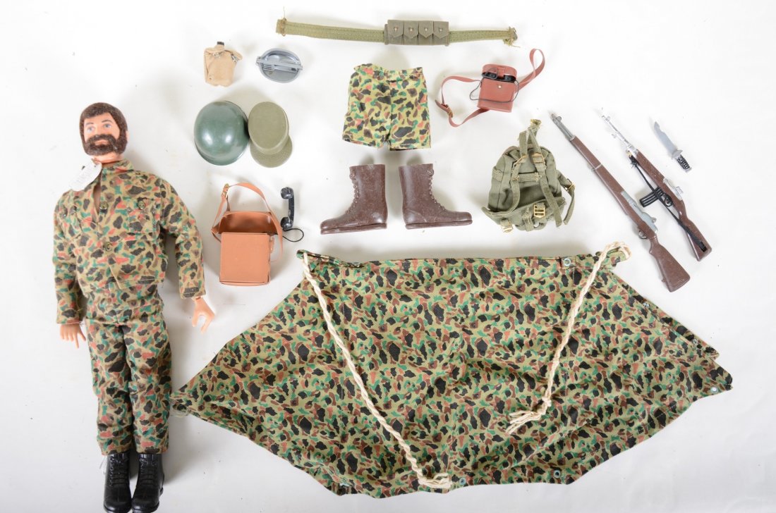 Vintage Hasbro GiJoe Marine with Accessories: Nice flocked hair Joe in Action Marine outfit with matching shots and tent with plenty of accessories. It is fairly clean, examine photos for grade and full lot contents.