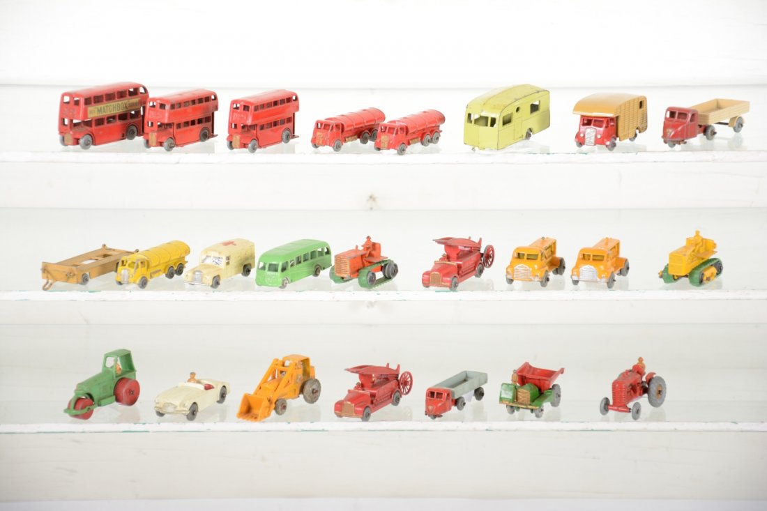 24 Early Matchbox Vehicles (1 of 2)