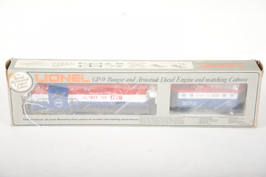 Lionel 8665 B&A GP-9 Centennial Diesel & Caboose (1 of 2)