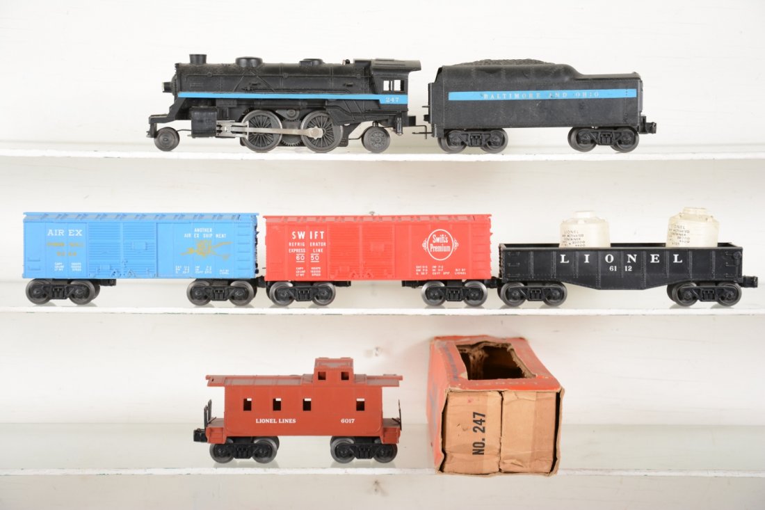 Lionel 247 Steam Freight Set (1 of 4)