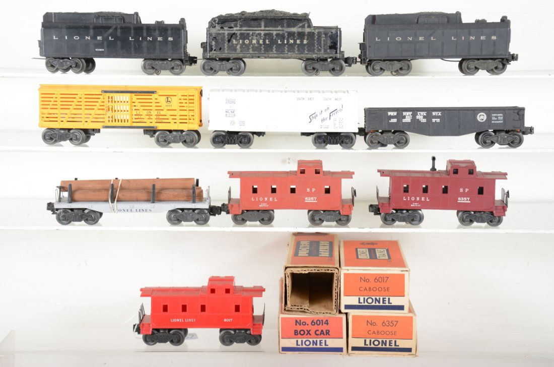 Lionel Postwar Lot (1 of 4)