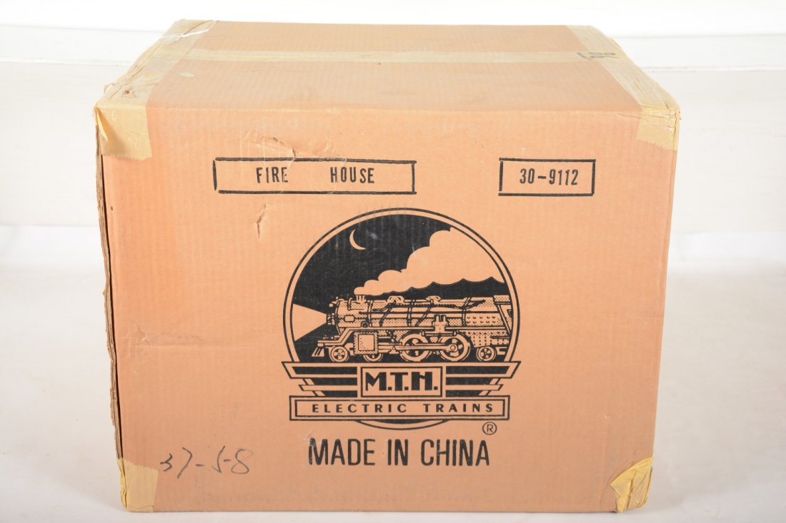 MTH RailKing 30-9112 Operating Fire House (1 of 2)