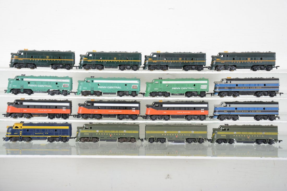 Mantua Tyco HO Diesels (1 of 4)