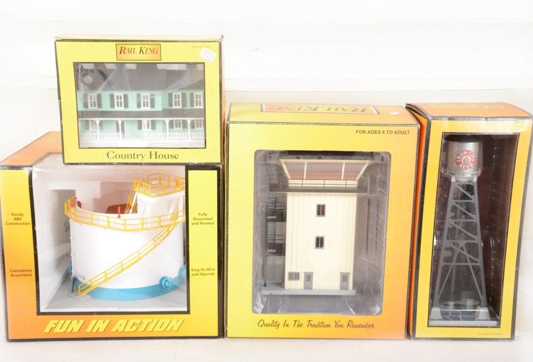 MTH Accessories (1 of 2)