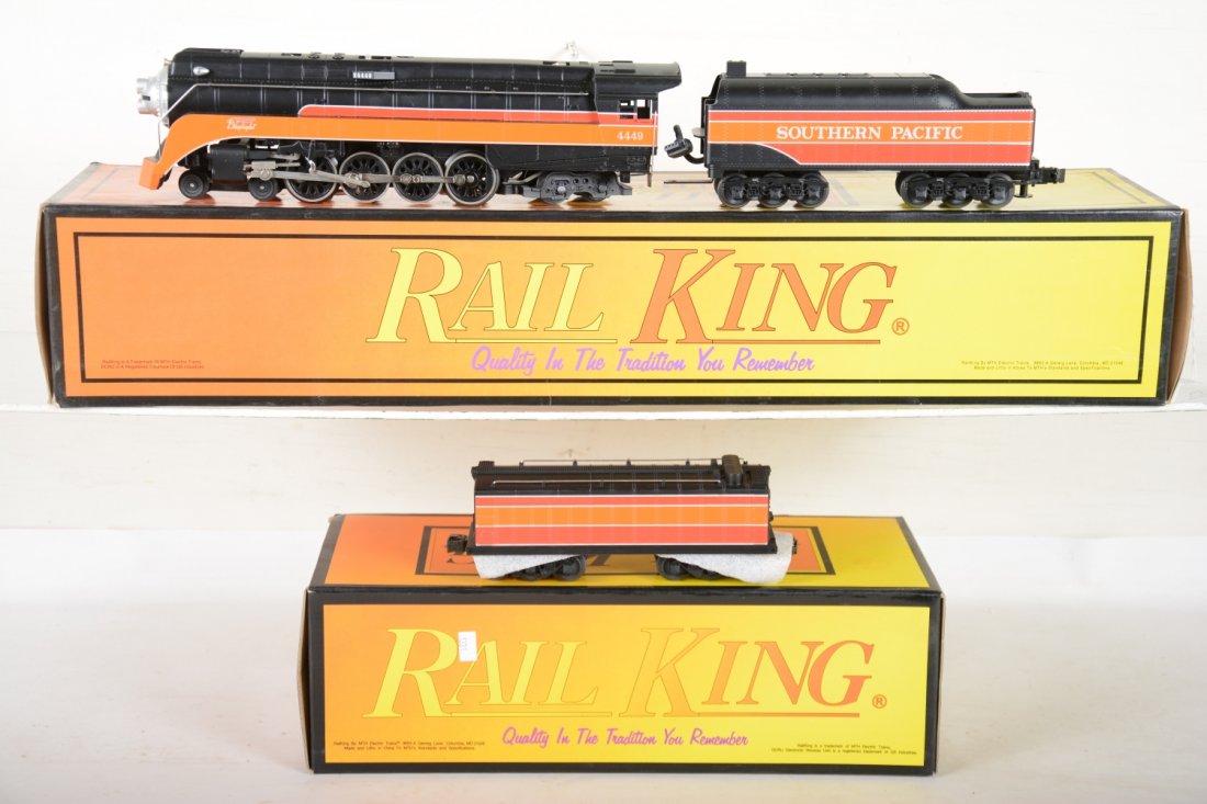 MTH RailKing GS4 Daylight & Aux Tender (1 of 2)