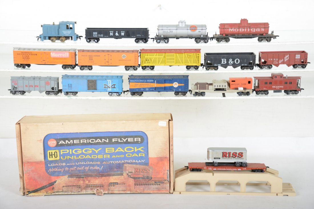 American Flyer HO Diesel Freight Set (1 of 4)