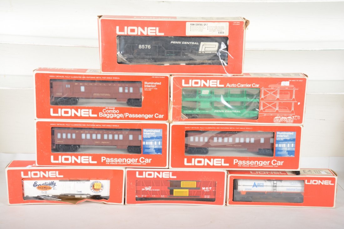 Lionel MPC Diesel Freight/Passenger Group (1 of 2)
