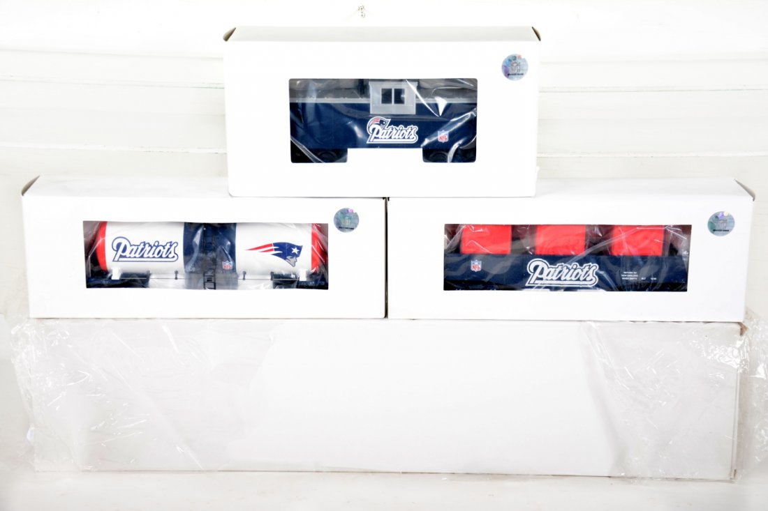 MTH New England Patriots NFL Train Set (1 of 2)
