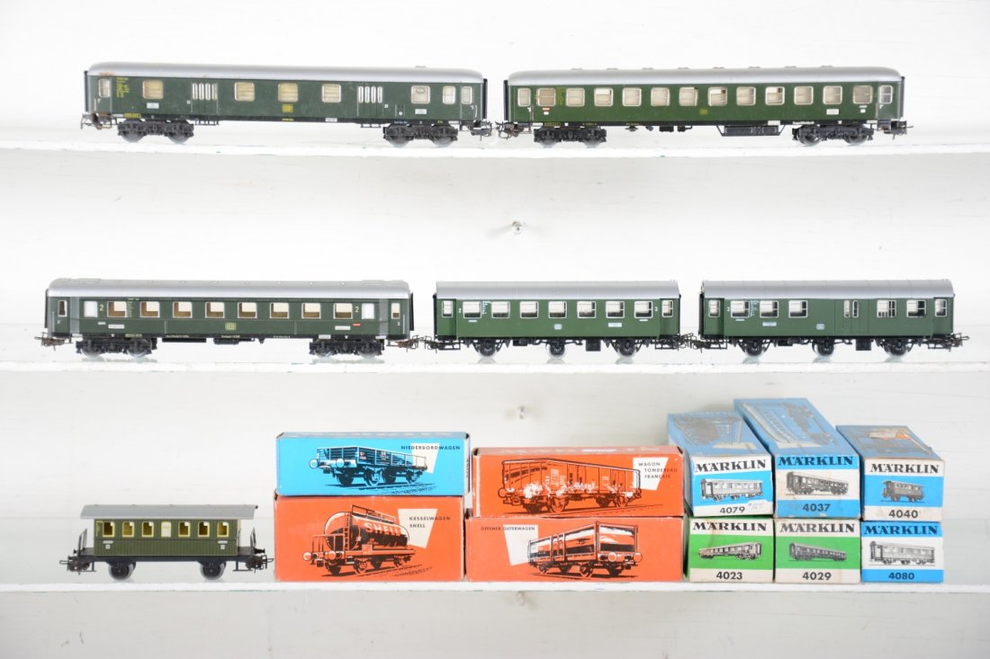 Boxed Marklin HO Rolling Stock (1 of 4)
