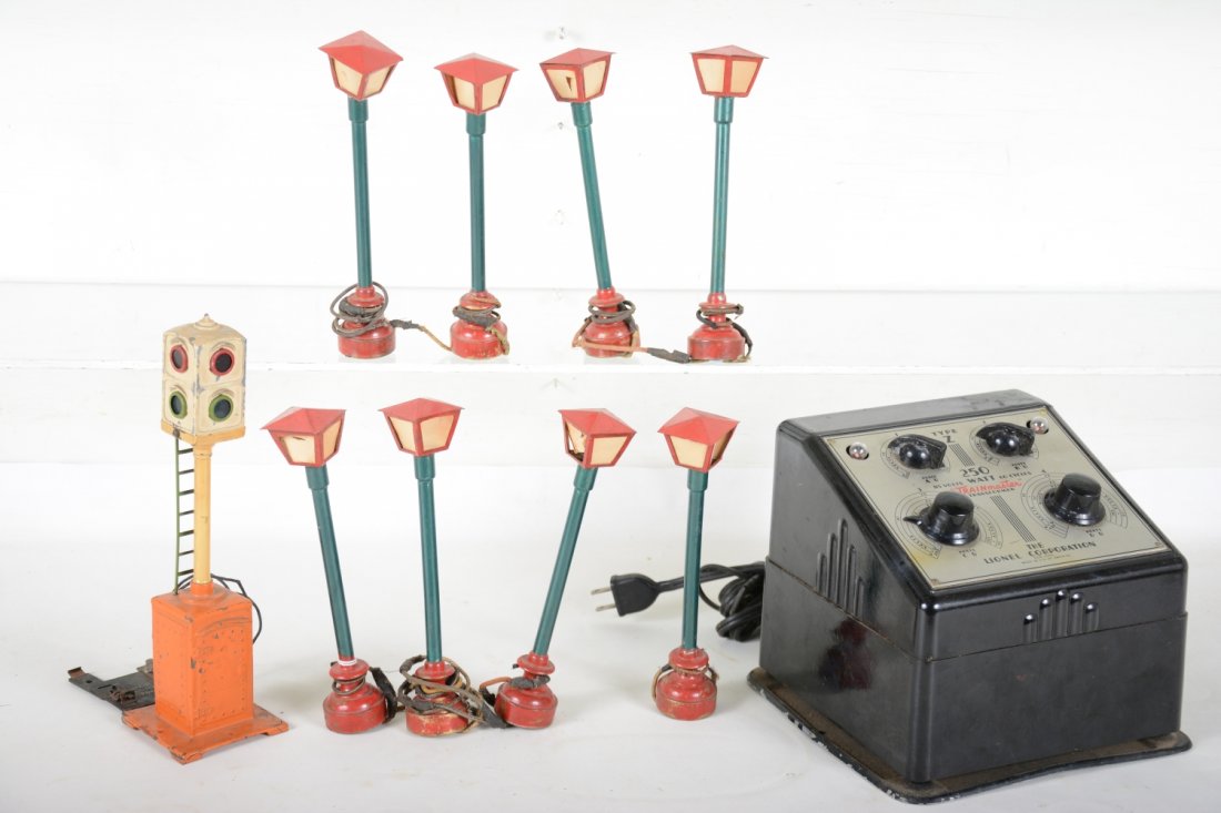 Lionel & Blum Accessories (1 of 2)