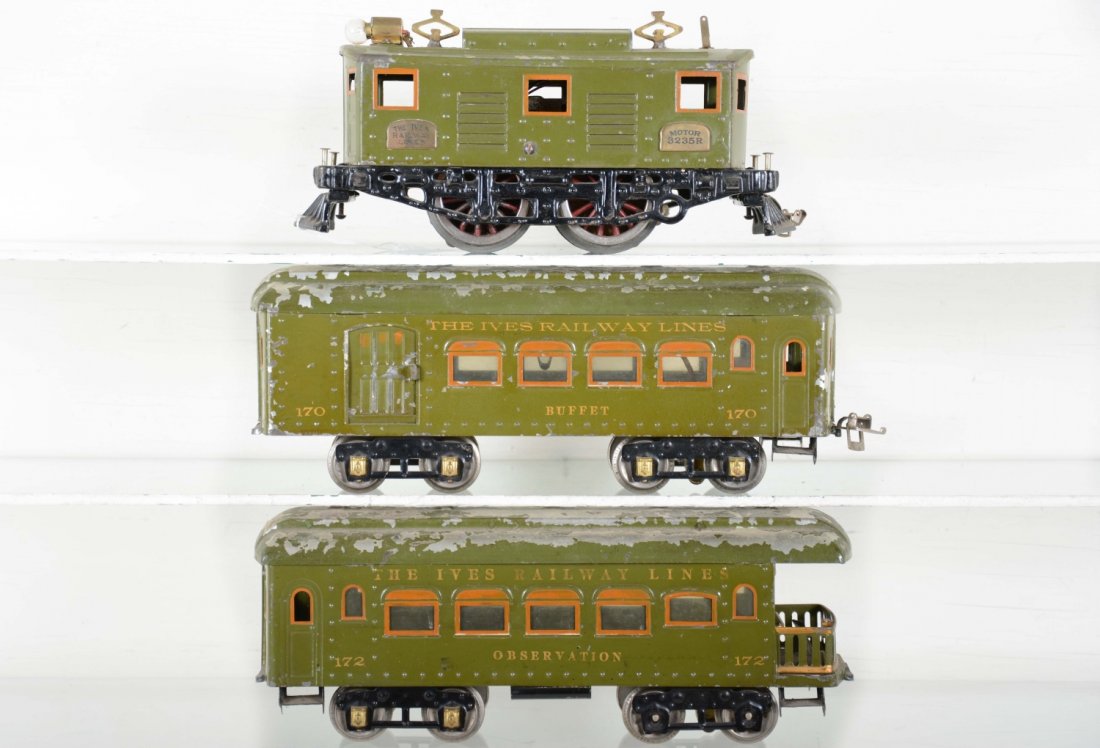Ives 3235R Passenger Set (1 of 4)