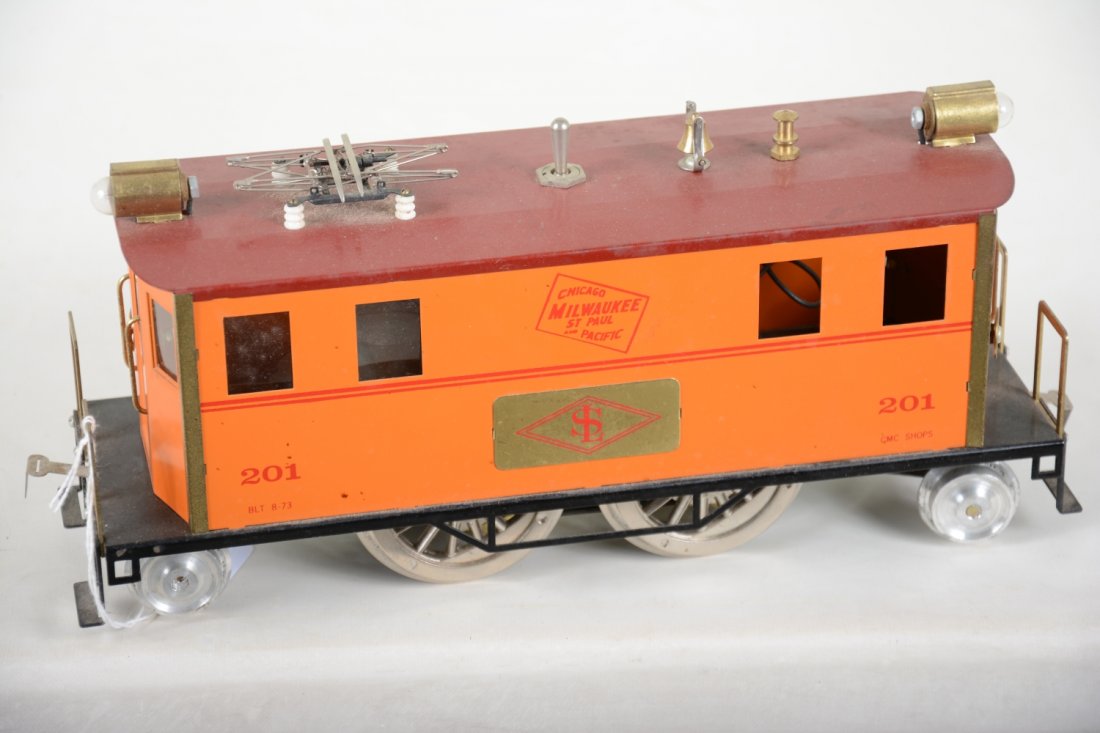 Standard Lines MR Boxcab Electric: Standard gauge. From Charlie Woods, comes this 2-4-2 boxcab electric. It would benefit from a light cleaning and only shows light playwear, C8
