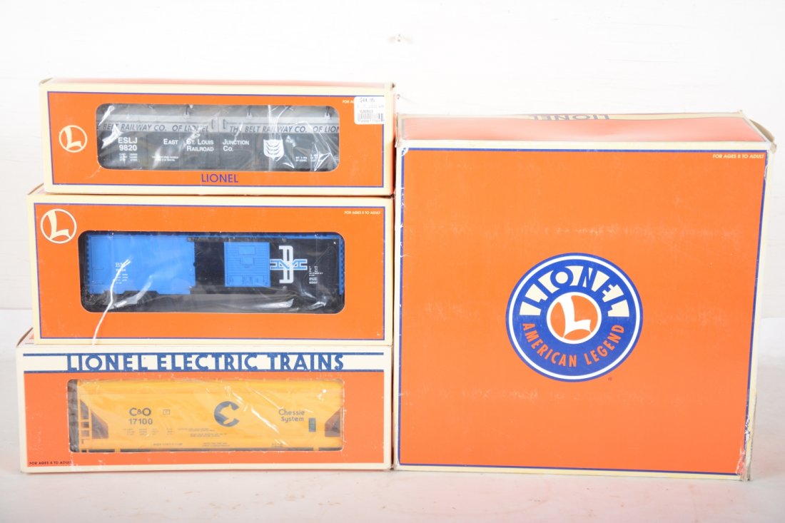 Lionel Freight Cars (1 of 2)