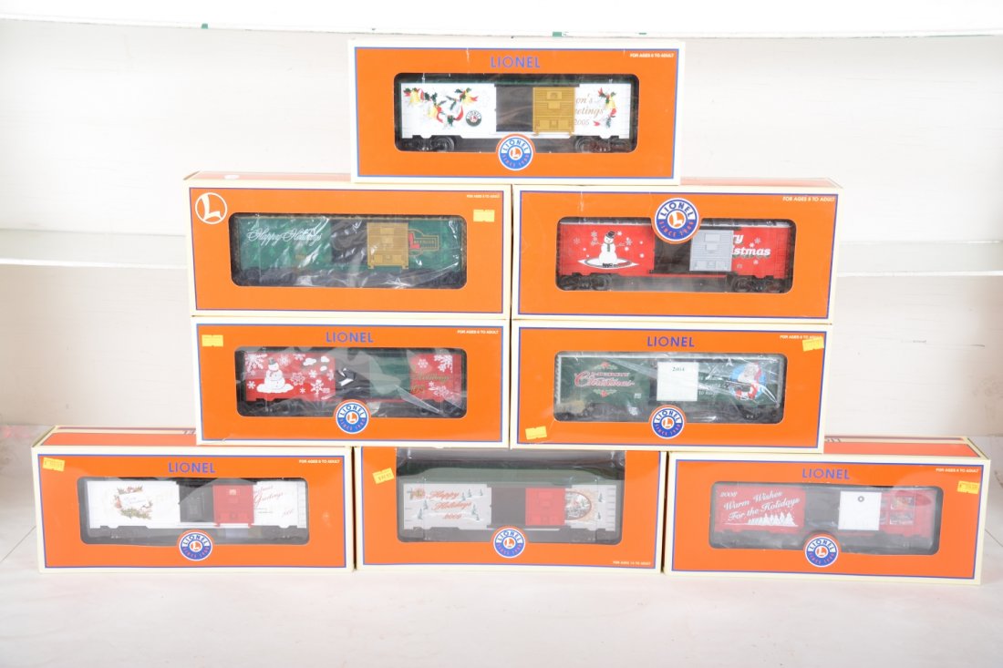 8 Lionel Christmas Cars (1 of 2)