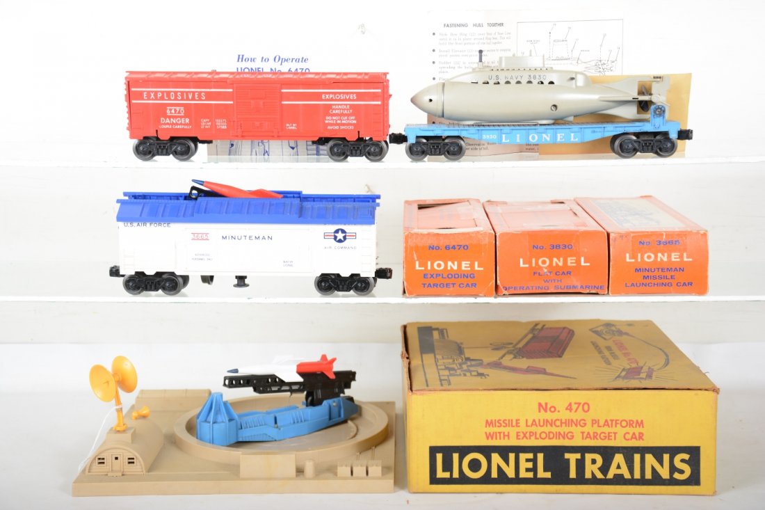 Boxed Lionel Space & Military Pieces (1 of 4)
