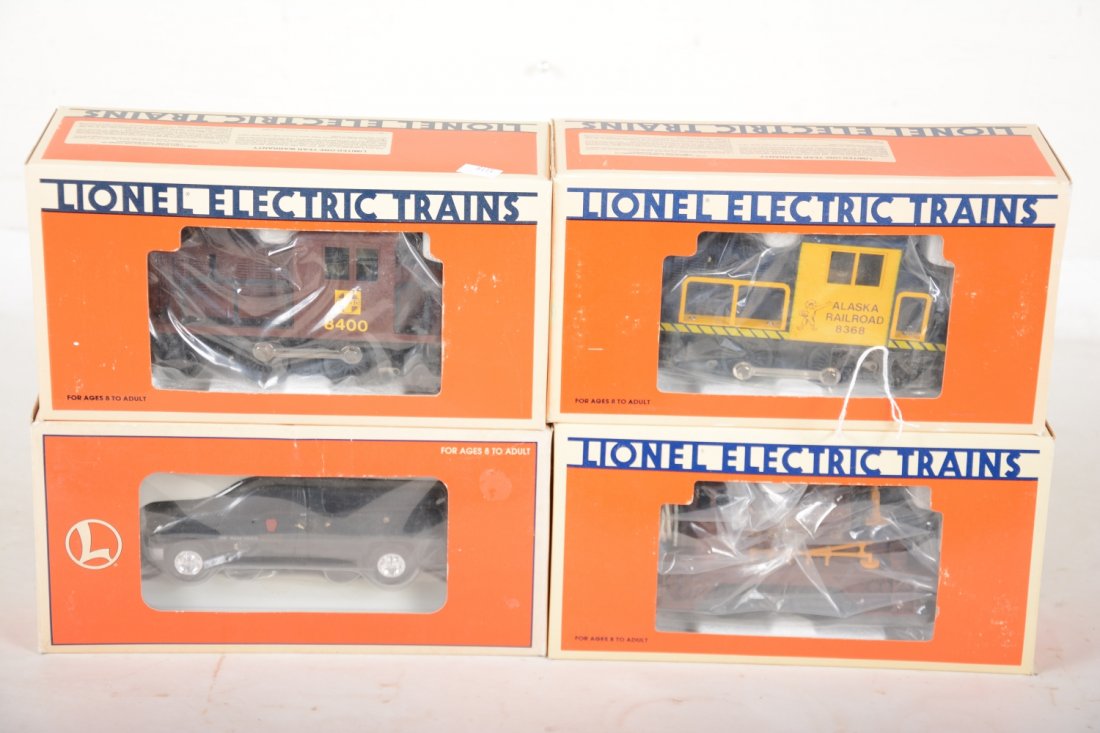 4 Lionel Motorized Units (1 of 2)
