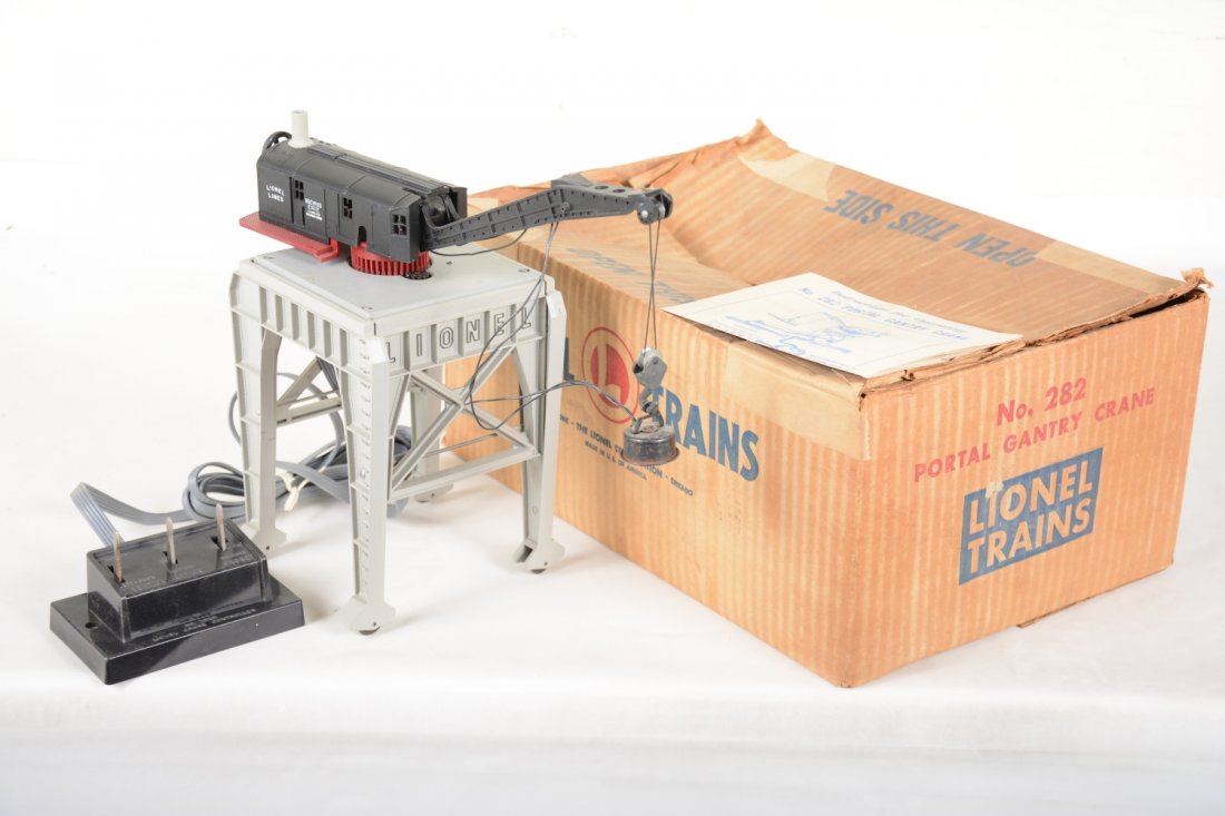 Clean Boxed Lionel 282 Gantry Crane (1 of 2)
