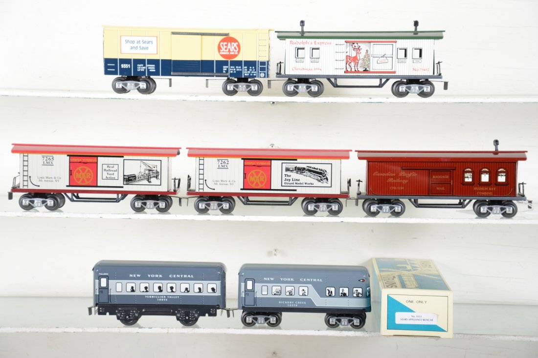 7 Modern Marx Freight & Passenger Cars (1 of 4)