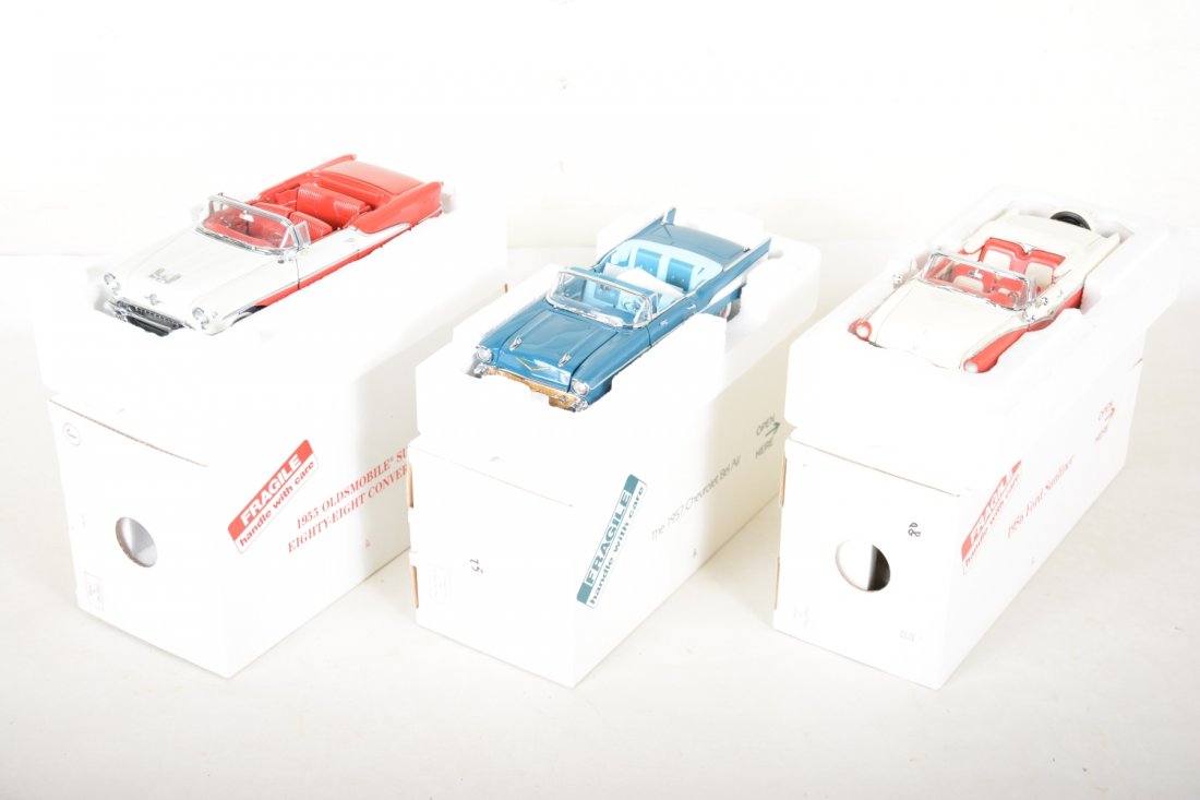 3 Danbury Mint 1/24 Scale Vehicles (1 of 2)