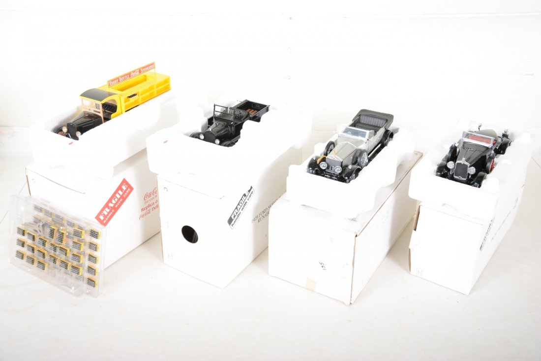 4 Danbury Mint 1/24 Scale 1920s Vehicles (1 of 2)
