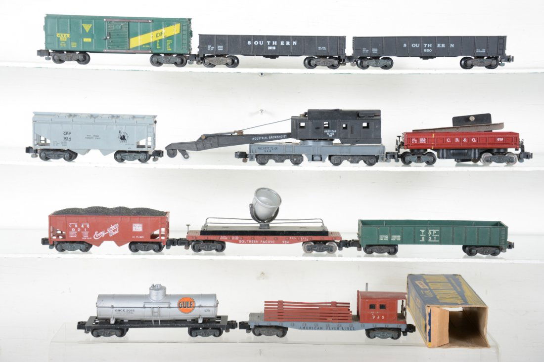 American Flyer Freight Cars (1 of 4)