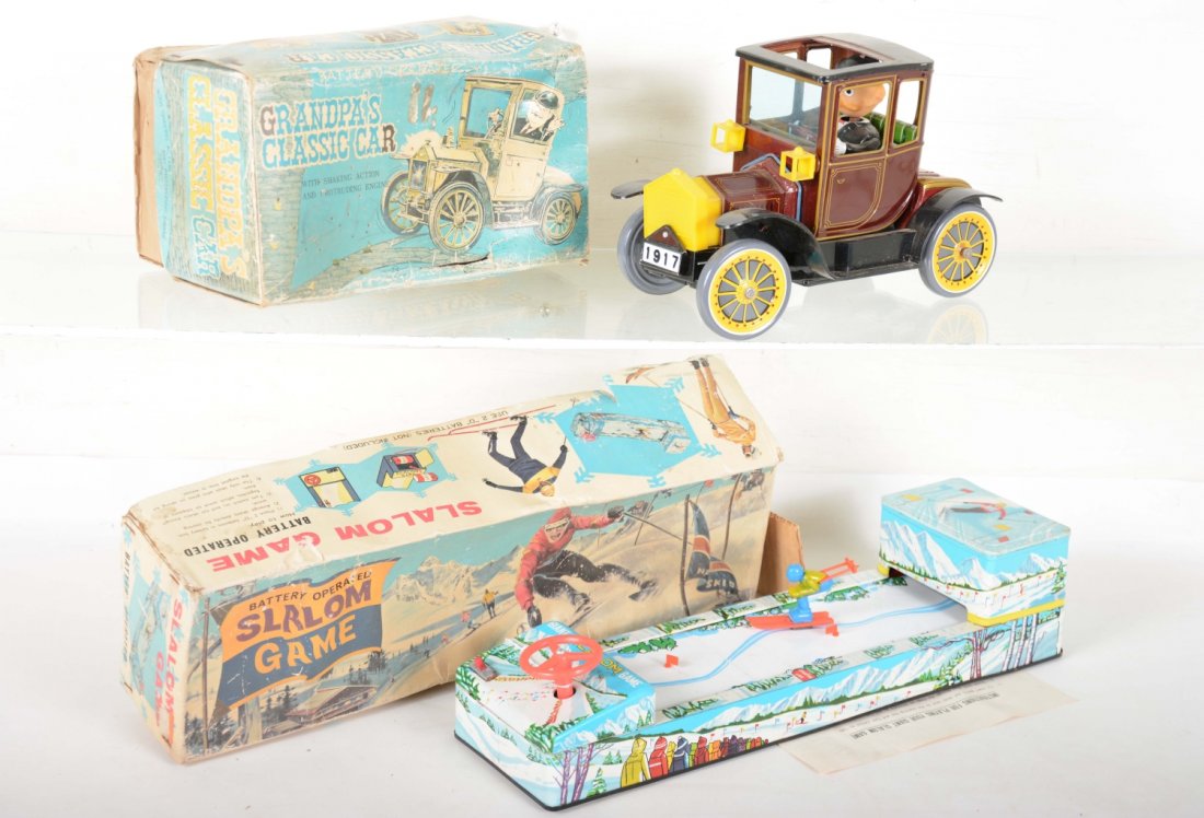 2 Boxed Vintage Battery-Op Toys (1 of 3)