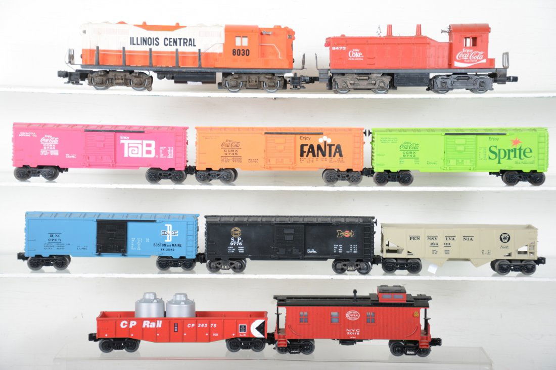 Lionel Modern Group (1 of 4)