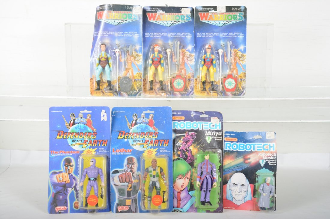 Vintage Assorted Action Figures (1 of 2)