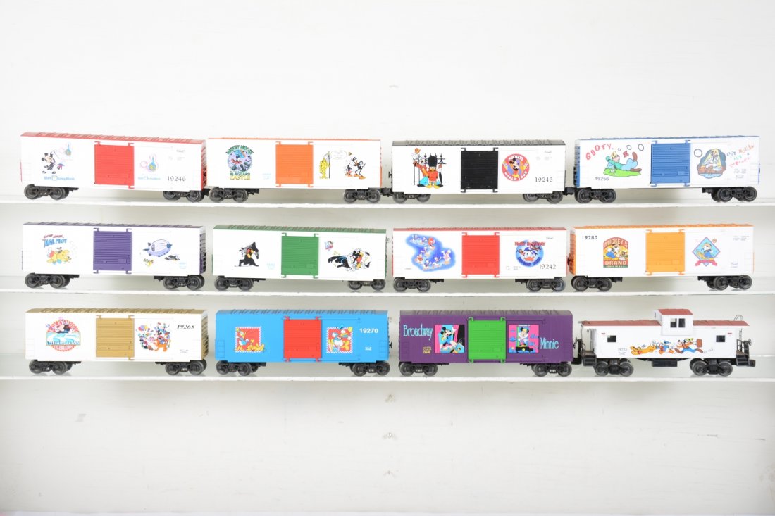 Lionel Disney Freight Cars (1 of 4)