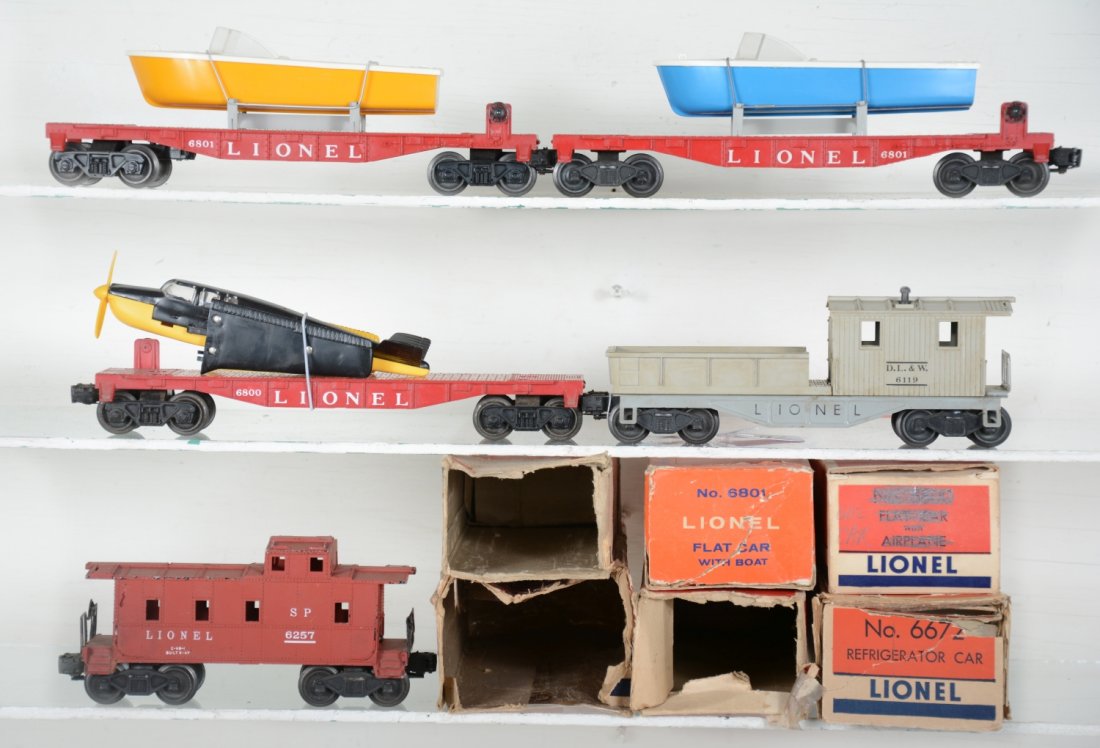 Lionel Freight Cars, Plus (1 of 4)