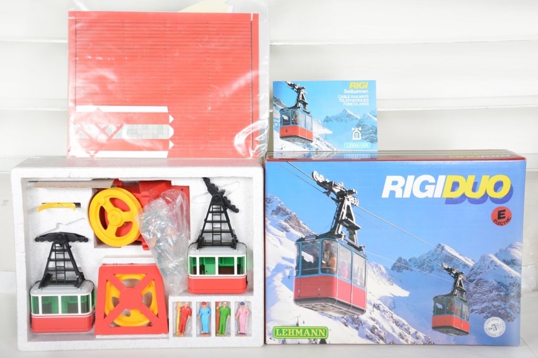 LGB RigiDup 9000 Cable Car Set (1 of 2)