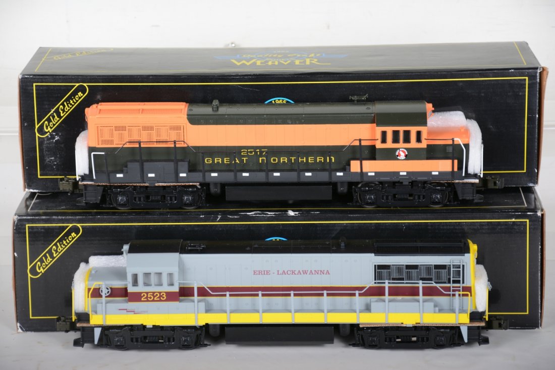 2 Weaver U25B Diesels with Sound (1 of 3)