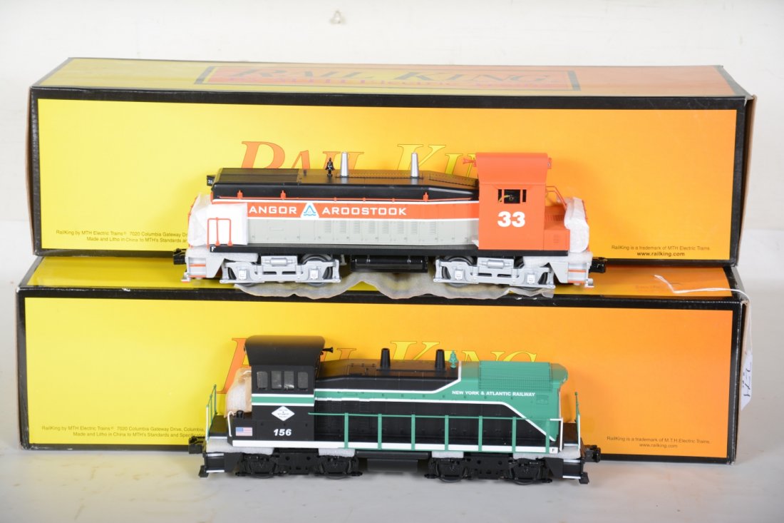 2 MTH RailKing Diesel Switchers With Sound (1 of 3)