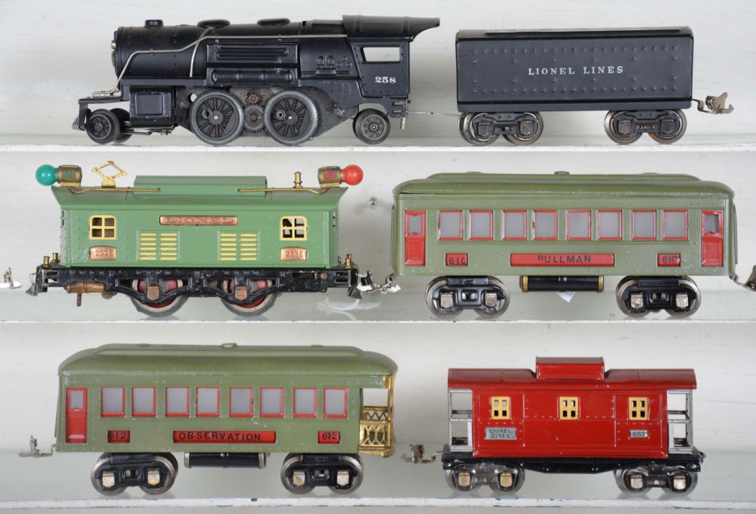 Lionel Prewar Trains Lot (1 of 4)