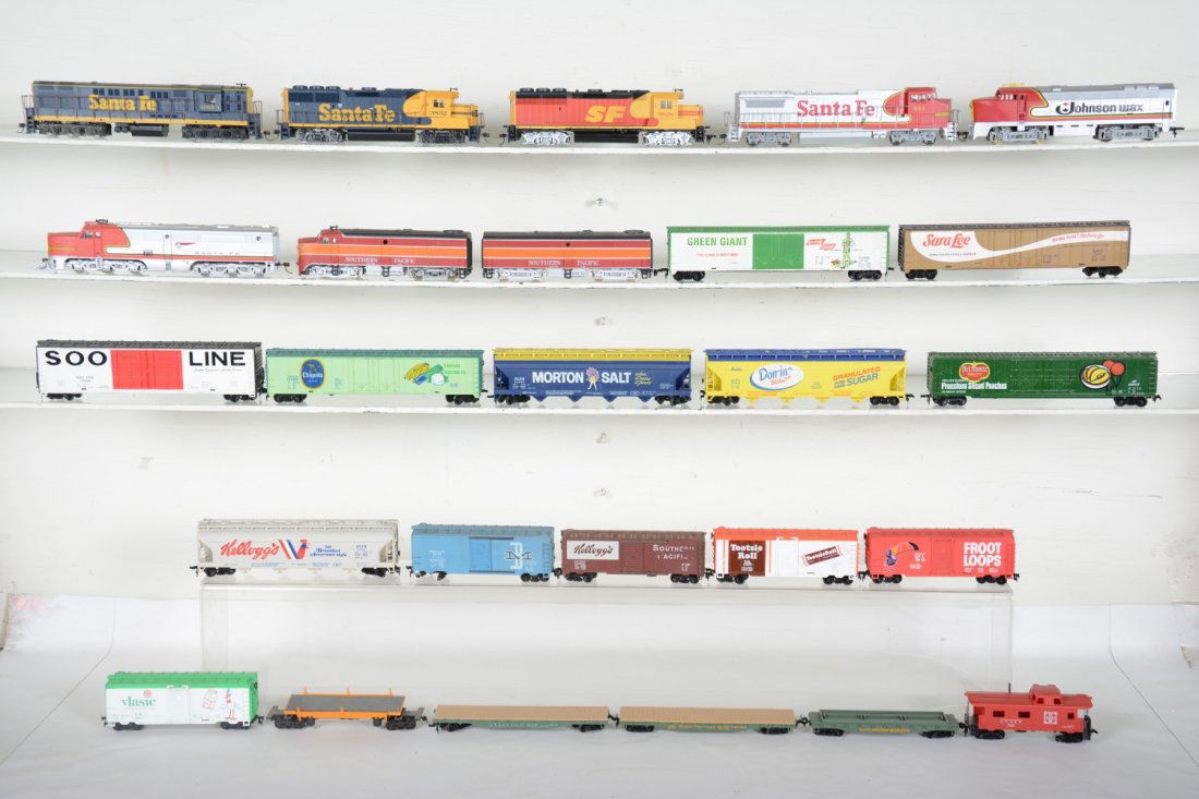 Large HO Diesel & Freight Car Lot (1 of 6)