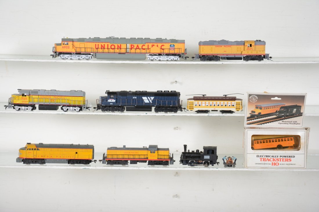 10 HO Powered Units (1 of 4)