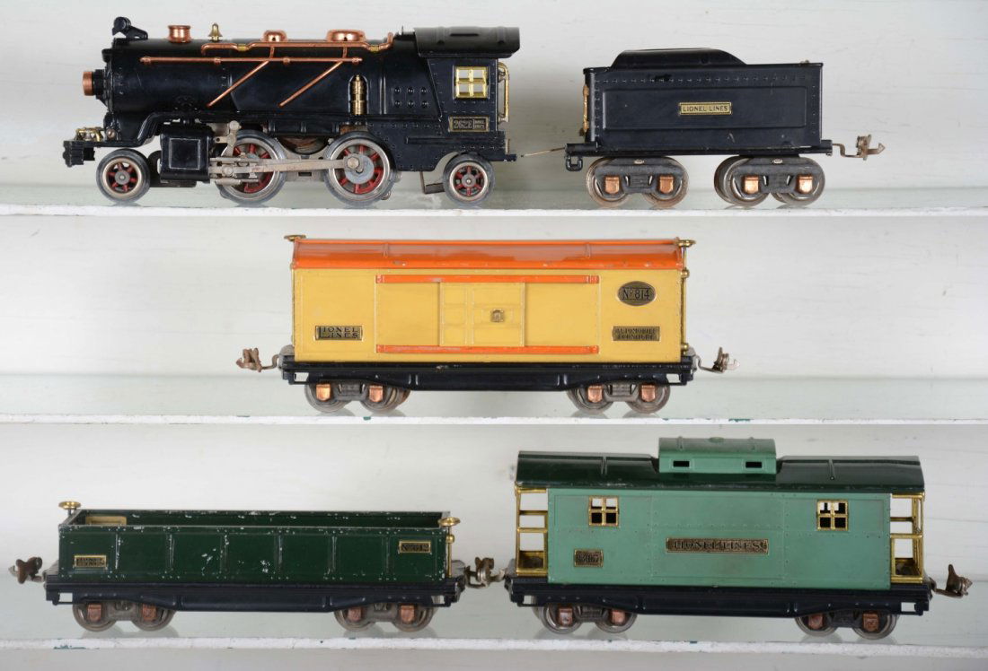 Restored Lionel 262E Freight Set (1 of 4)