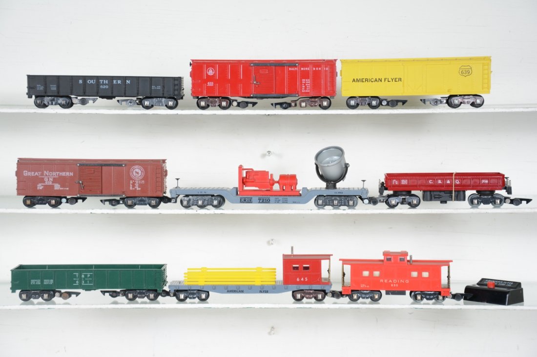 Clean Early American Flyer Freight Cars, 1 Scarce (1 of 6)