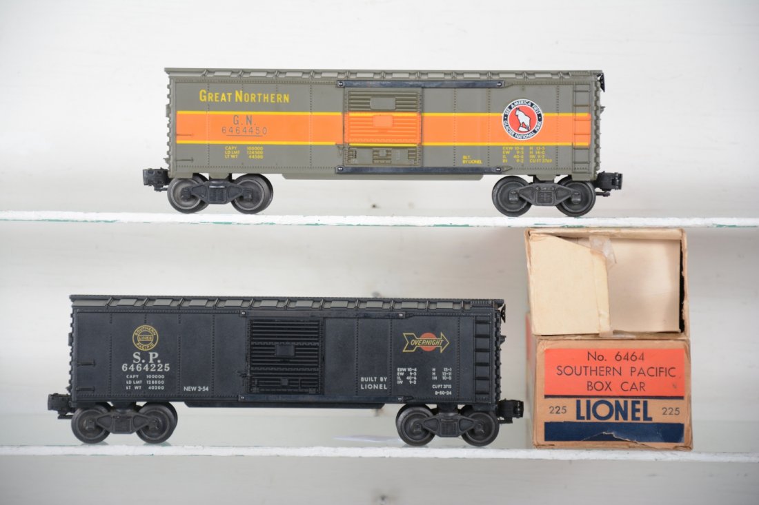 Boxed Lionel GN & SP 6464 Boxcars (1 of 4)