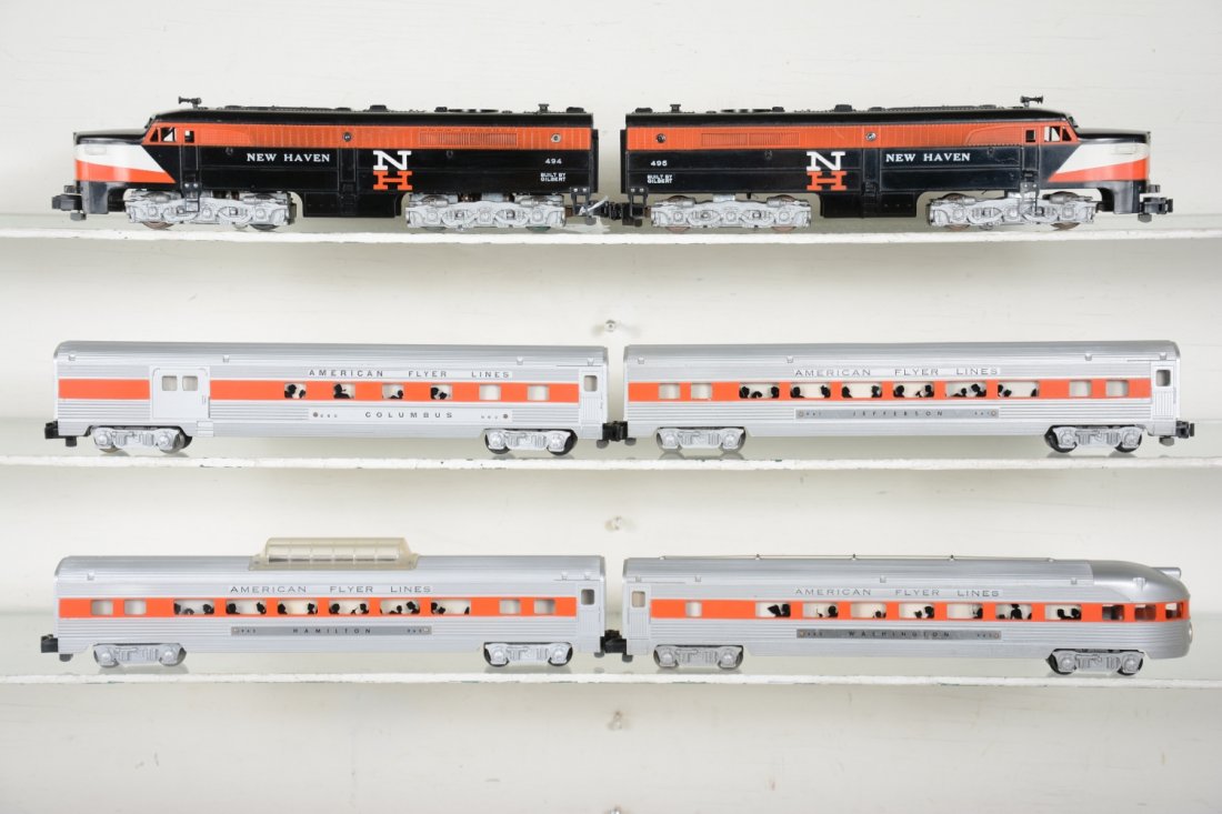 Super American Flyer 494/495 NH Clipper Set (5670TRH) (1 of 4)