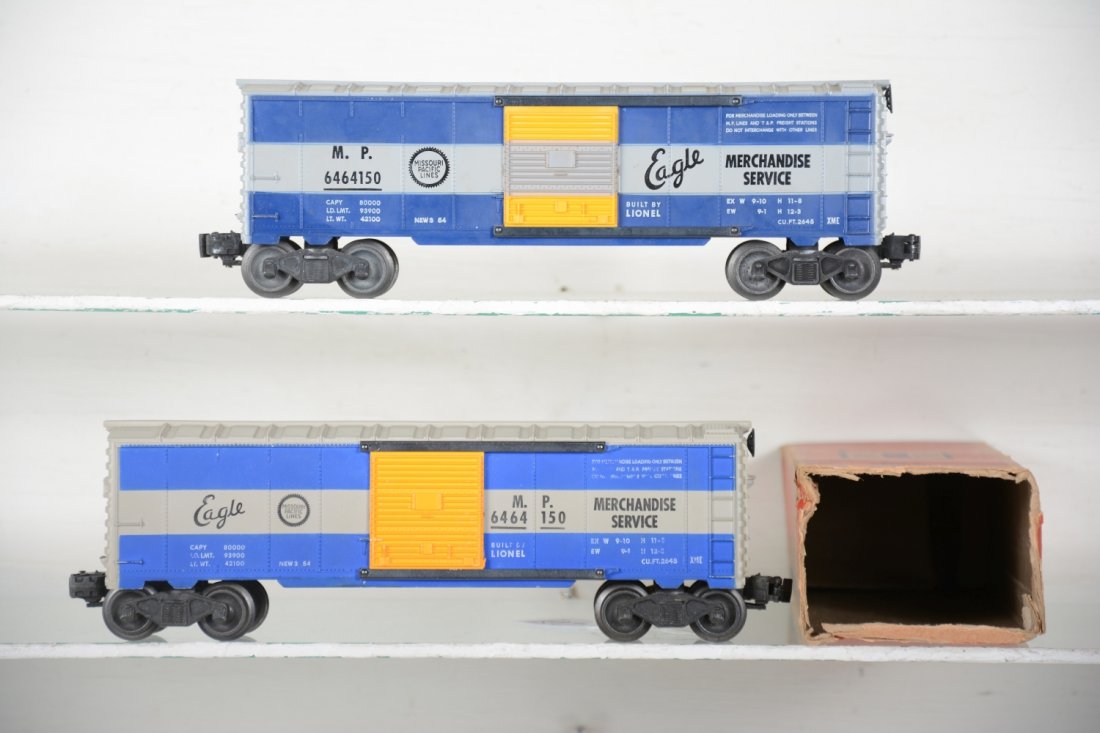 2 Variations Lionel 6464-150 MP Boxcar (1 of 4)