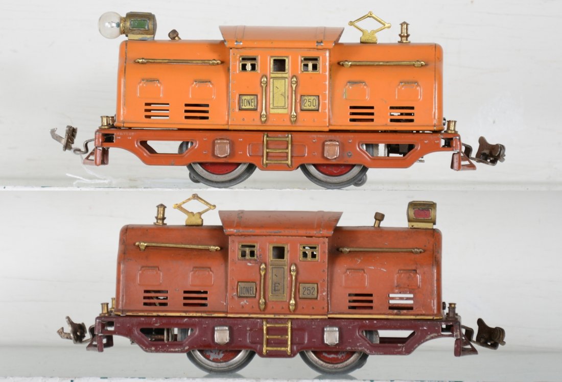 Lionel 250 & 252 Electric Locomotives (1 of 4)