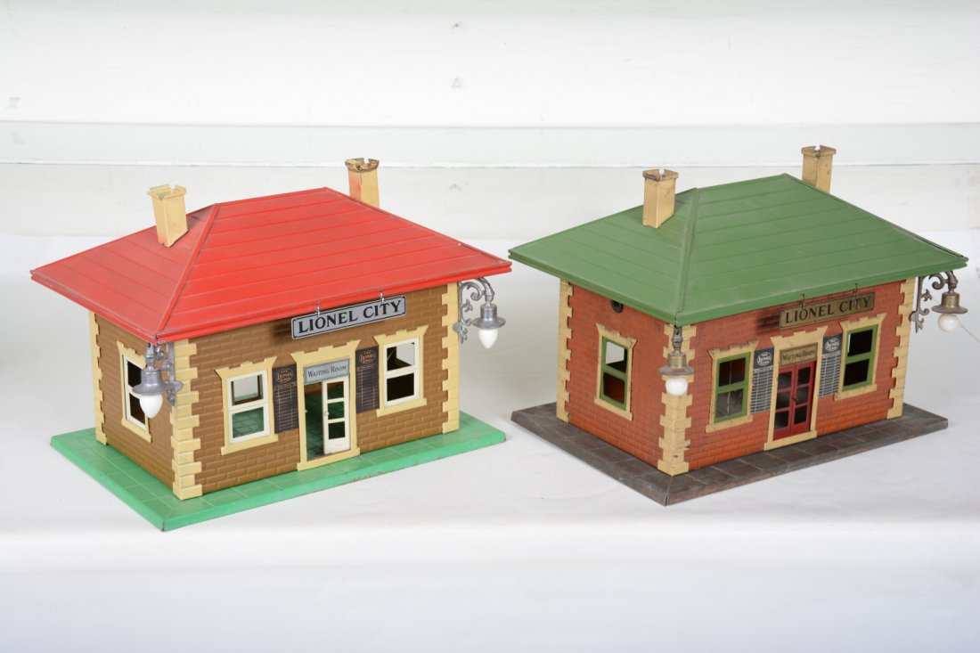 Lionel 122 & 134 Stations (1 of 2)