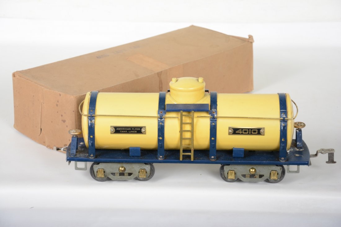 Super Boxed Nice American Flyer 4010 Tank Car (1 of 4)