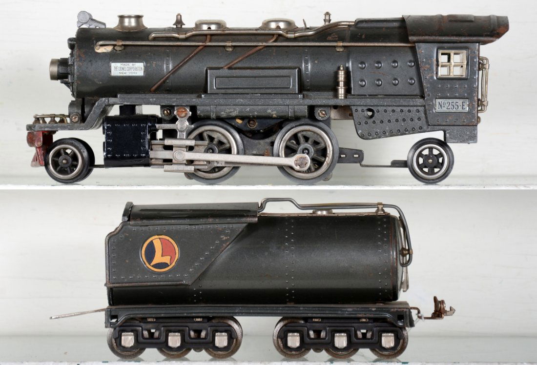 Scarce Lionel 255E Steam Locomotive (1 of 4)