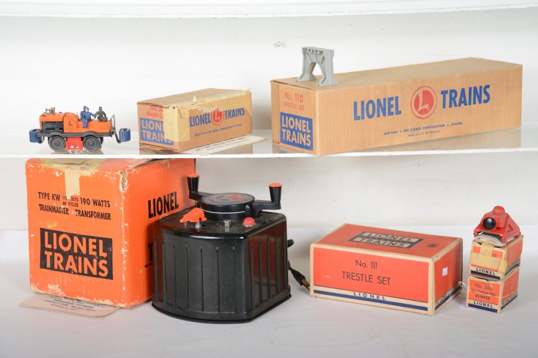 Boxed Lionel Assortment (1 of 4)