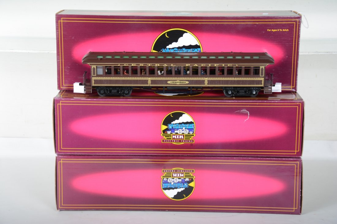 3 MTH CP Woodside Passenger Cars (1 of 3)