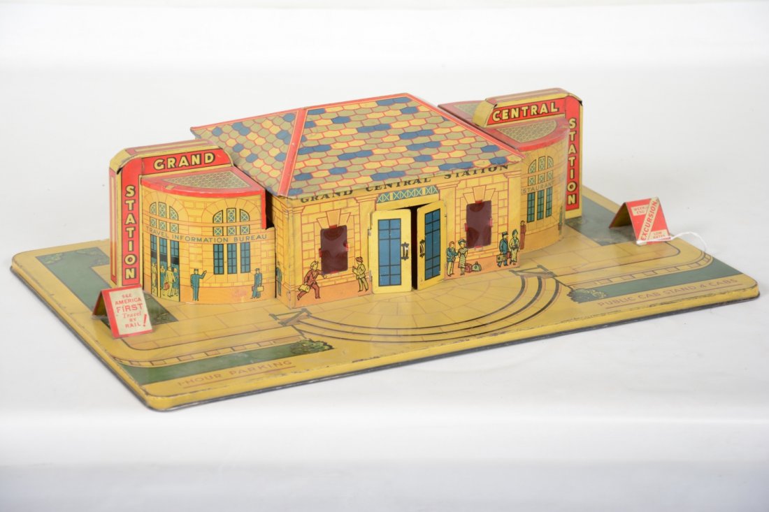 1930s Marx Grand Central Station (1 of 2)